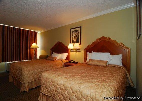 Hotel Elev8 Conroe Zimmer foto